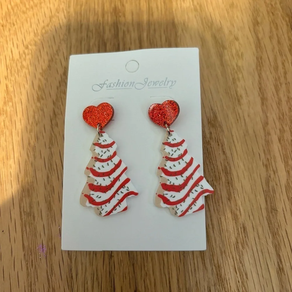 Little Debbie Christmas Tree Dangle Earrings NEW White Red Glitter
